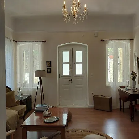 Apartment Theros