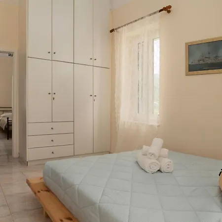 Theros Apartment