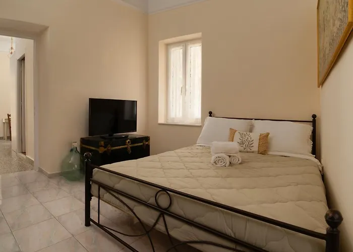 Διαμέρισμα Theros